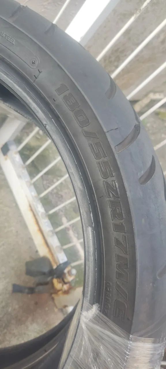 Pneus Hornet, MT07, XJ6...entre outros 