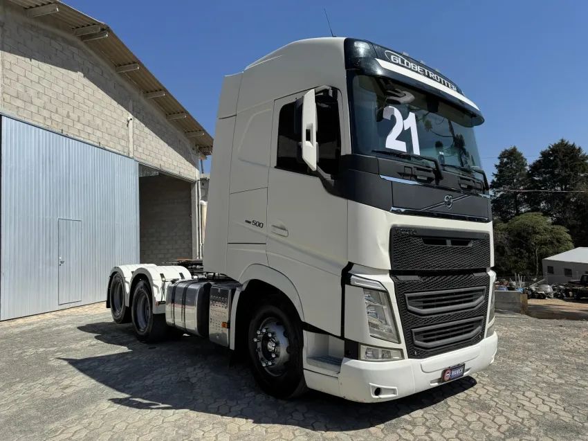 FH 460 GLOBETROTTER ISHIFT 6X2 2022 COM 10 PNEUS NOVOS - Foto 3