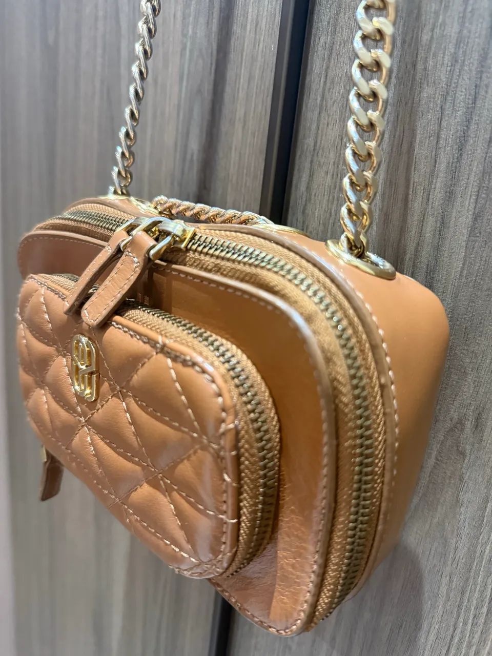 Bolsa pequena da SHUTZ caramelo - Foto 2