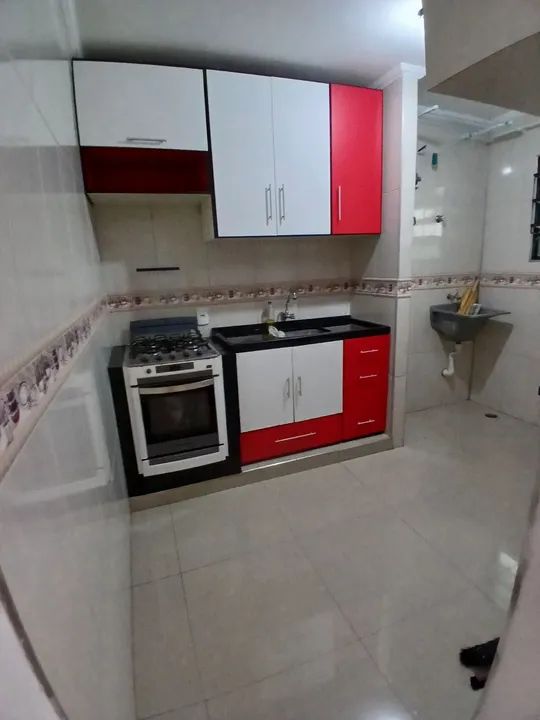 Apto 2 Dormitórios,  térreo com vaga garagem Condomínio Com água e gás incluso  - Foto 2