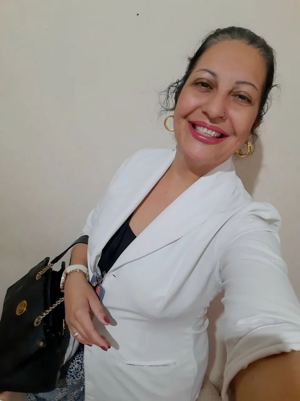 Cuidadora e Acompanhante Hospitalar  - Foto 4