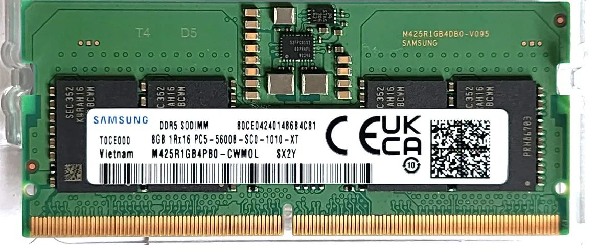 2 X 8GB - 16 GB Total - DDR5 - Samsung - 5.600