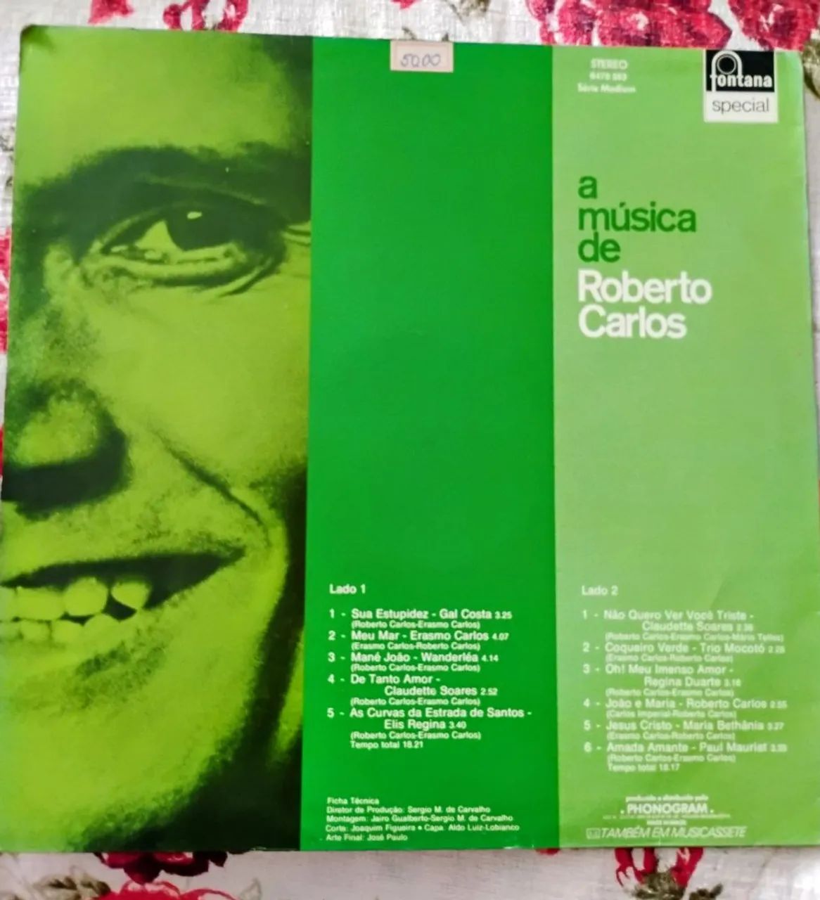 Vendo 6 discos de vinil usados em bom estado.