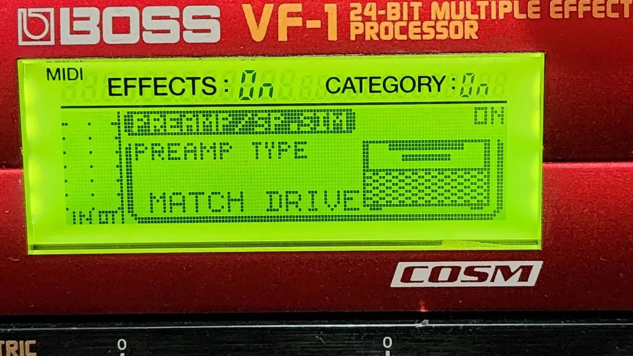 MULTI EFEITOS BOSS VF1 LEGENDÁRIO! - Instrumentos musicais