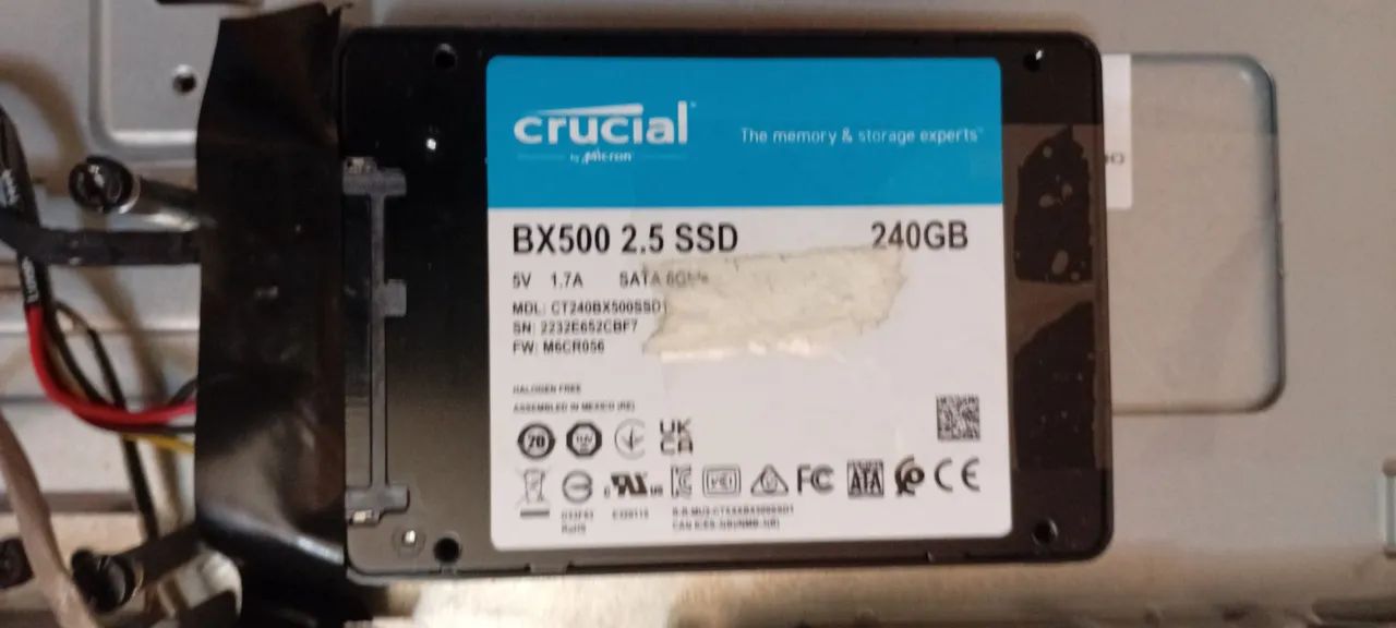 Ssd 240gb Crucial - Used64312627391746121
