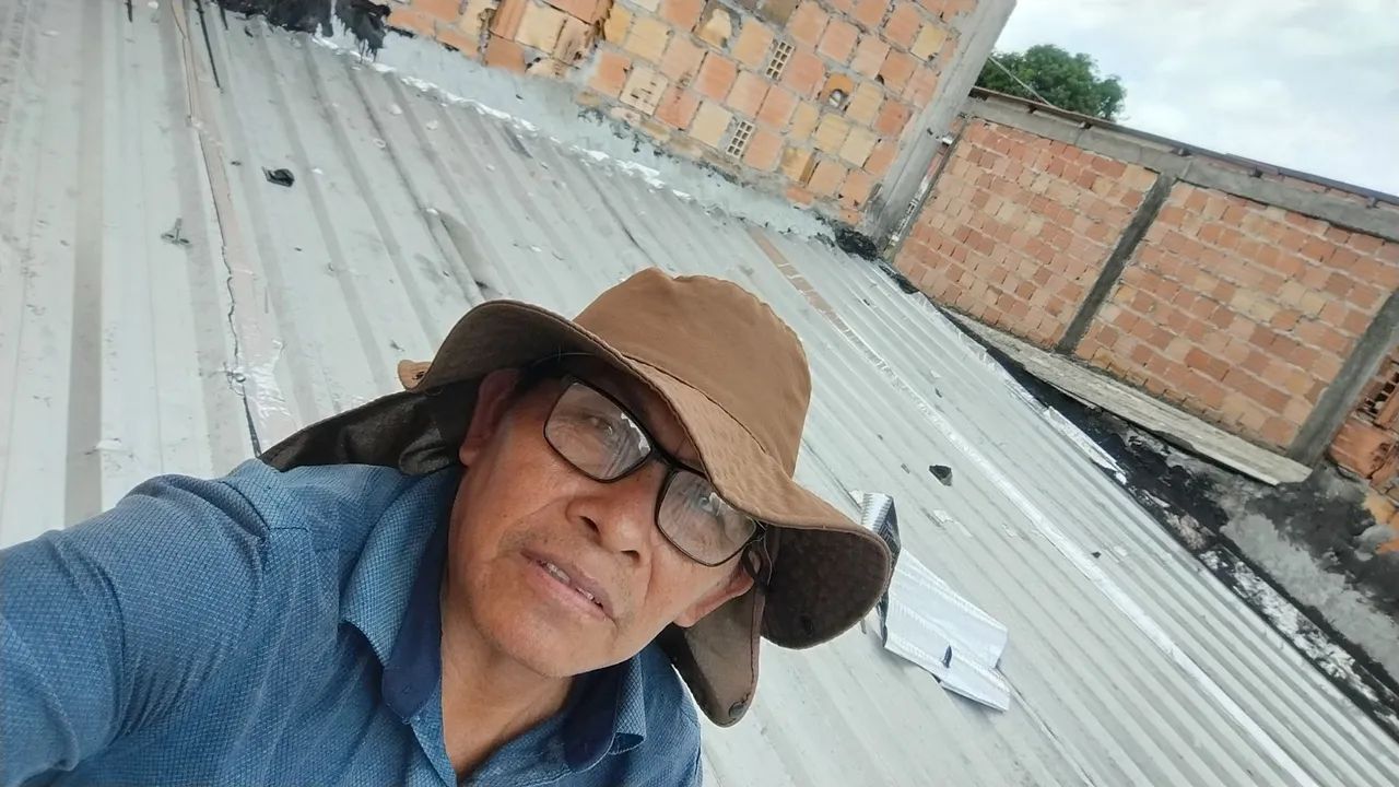 Pedreiro disponível 