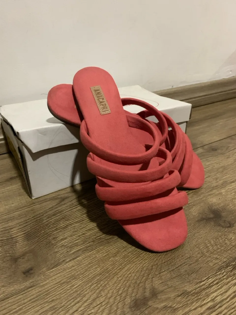 Sandália Anacapri Coral Nova