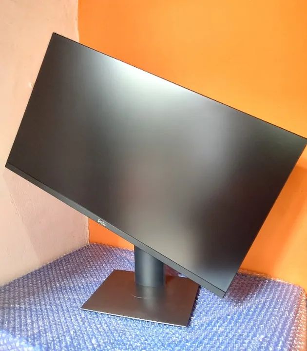 Monitor Dell Profissional 27' IPS 75hz Ajuste de altura e Rotação Bordas Finas - Foto 5