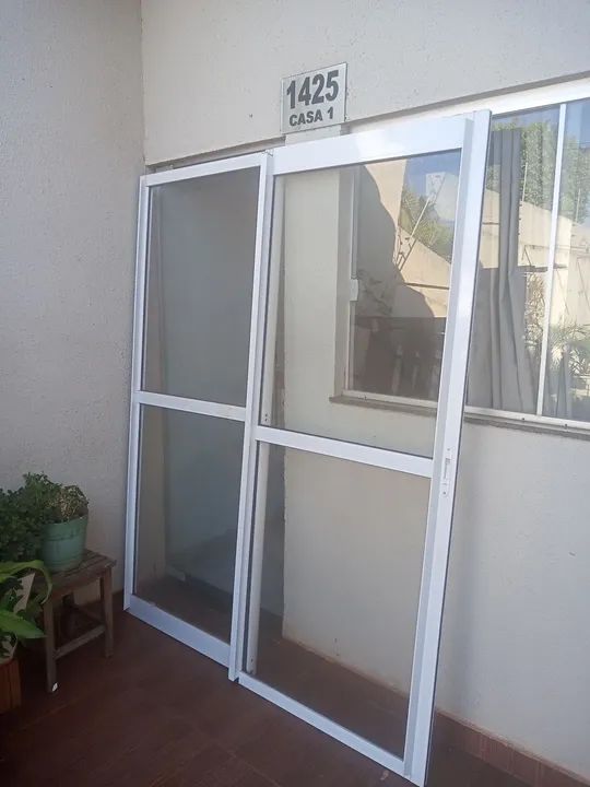 porta de aluminio de correr - Foto 2