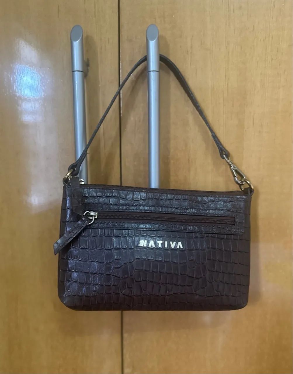 Vendo mini bag, bolsa de ombro couro marrom - Foto 5