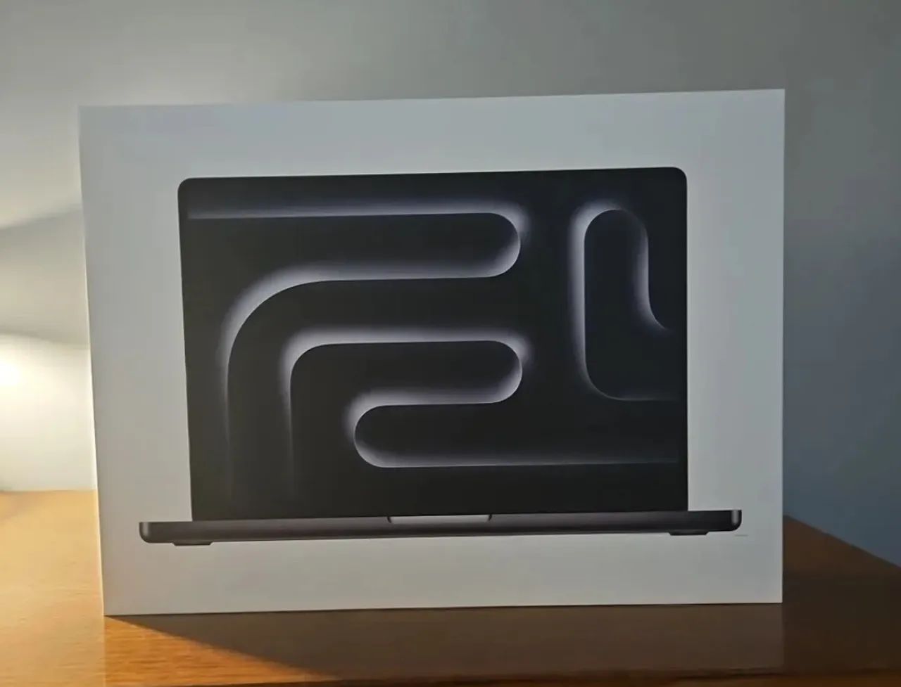  Macbook Pro M4 Pro 14.2 2024 - Foto 2