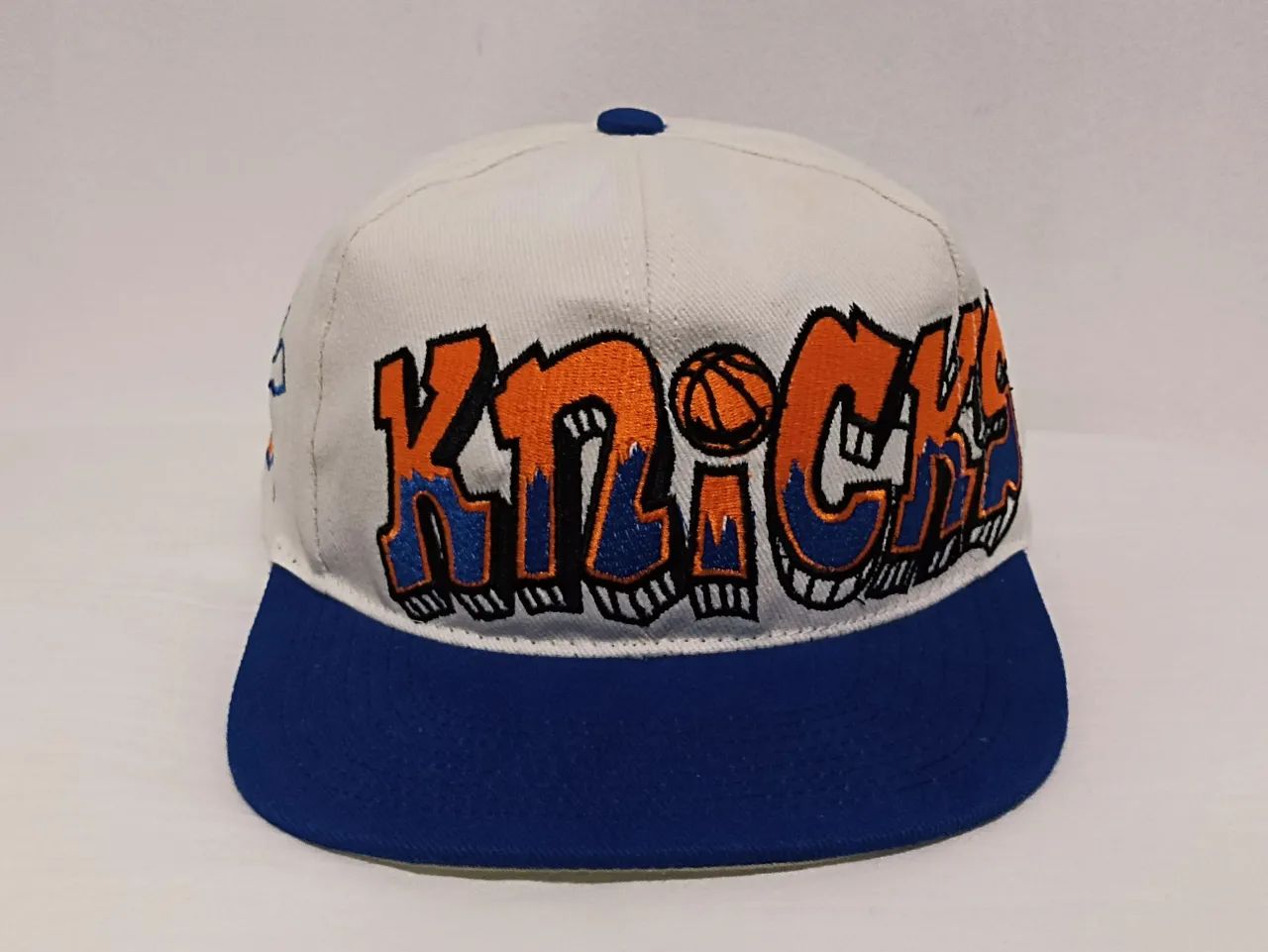 Boné New York Knicks Graffiti  - Foto 2