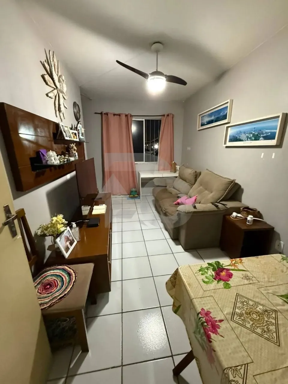 Apartamento no Condomínio Solar da Barra com 3 Quartos e Vaga de Garagem