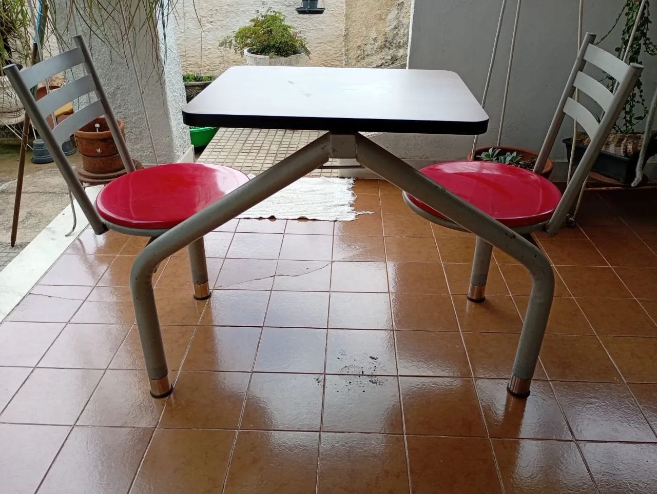 Conjunto fixo de mesa/cadeira EMPLAREL - Foto 2
