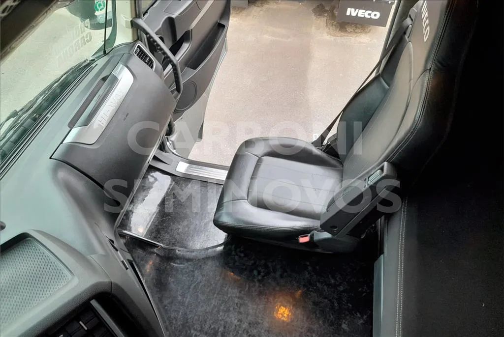 IVECO HI WAY 800S56TZ 6X4, 18/19 - Foto 11