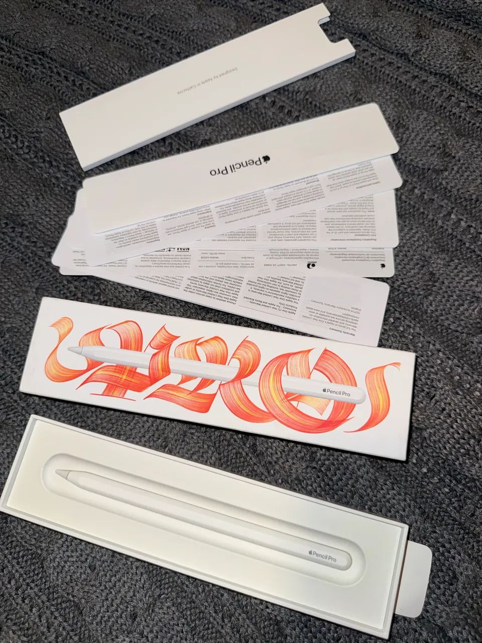 Apple Pencil PRO - Periféricos e Acessórios de Computador - Zona