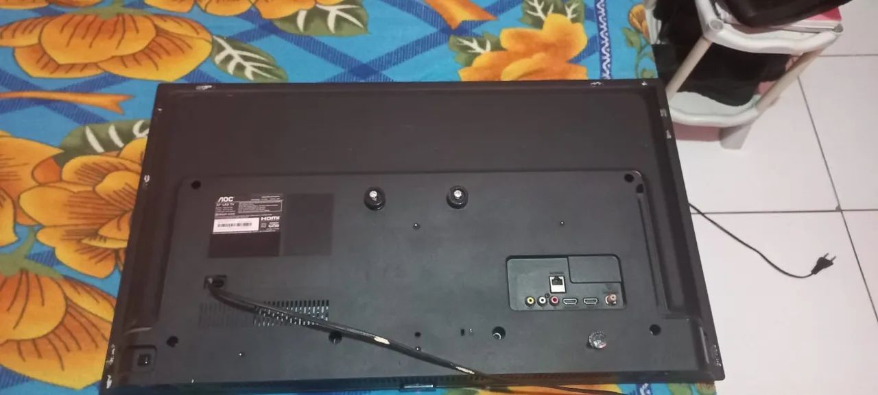 AOC Smart TV - Roku64522271873667122