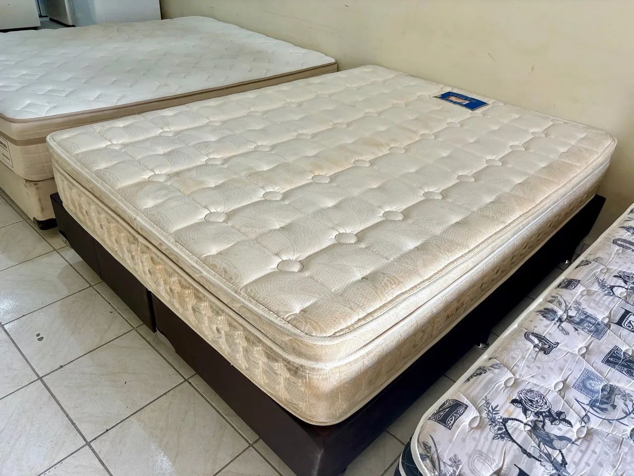 Cama box de casal Queen , cama Queen bipartida - Foto 5
