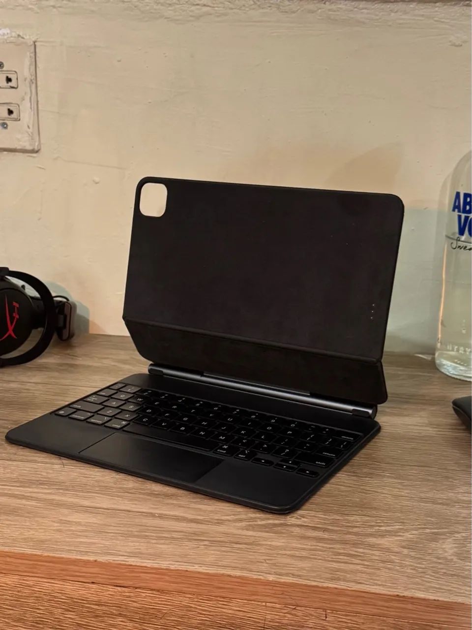 Apple Magic Keyboard para iPad de 11 polegadas 