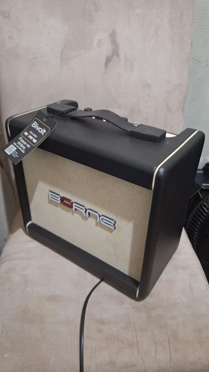 Amplificador Borne Bivolt 100-240V - Foto 3
