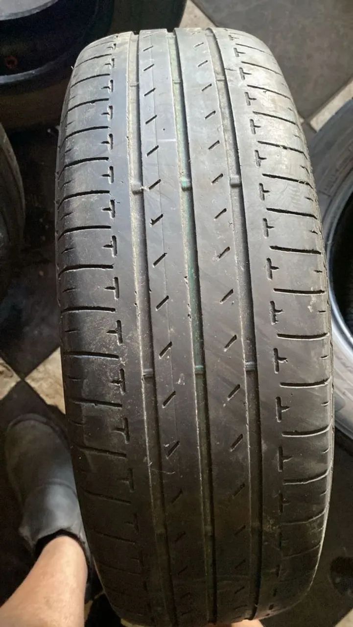 PNEUS USADOS MEDIDA 185 65 ARO 15 - Foto 3