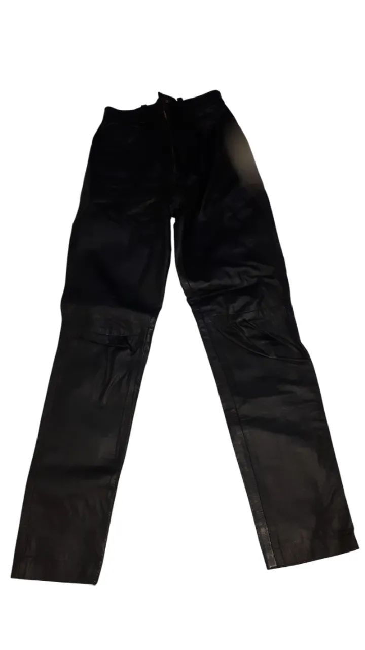 Calça de Couro by Julian Marcuir Tam 40