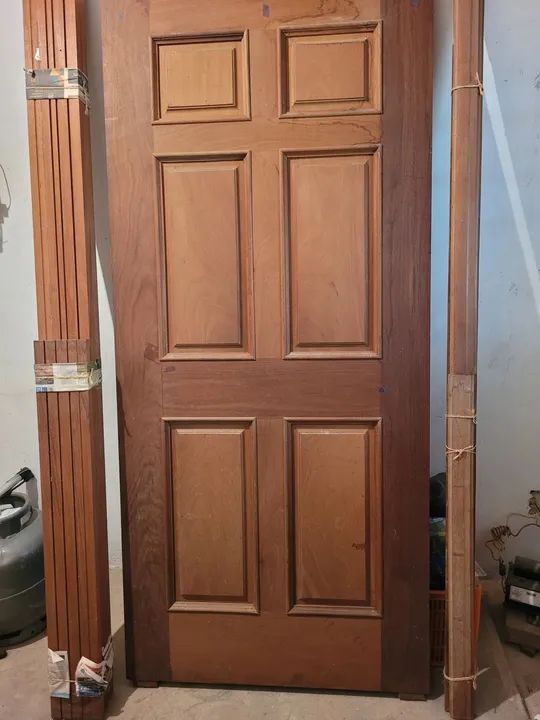 Porta madeira 80cm maciça mogno.