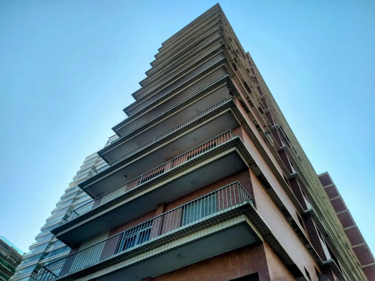 Apartamento para aluguel com 3 quartos, frente mar, em Canto do Forte - Praia Grande - SP
