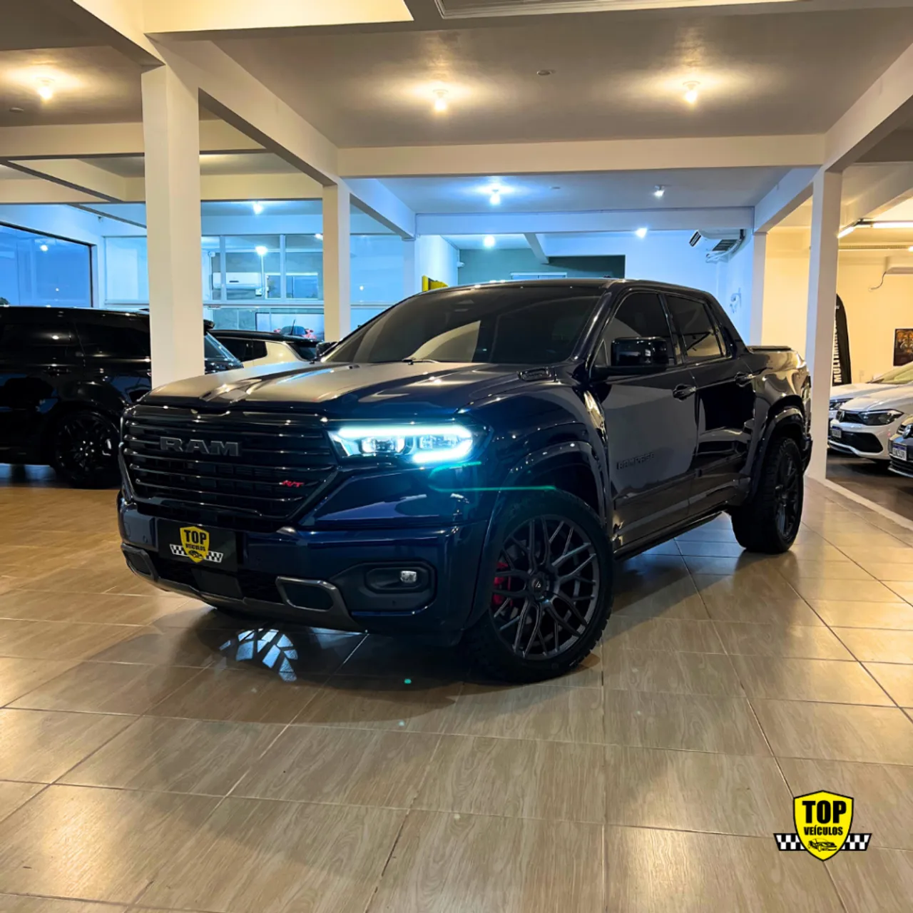 RAM RAMPAGE 2.0 HURRICANE 4 TURBO GASOLINA R/T 4X4 AUTOMÁTICO