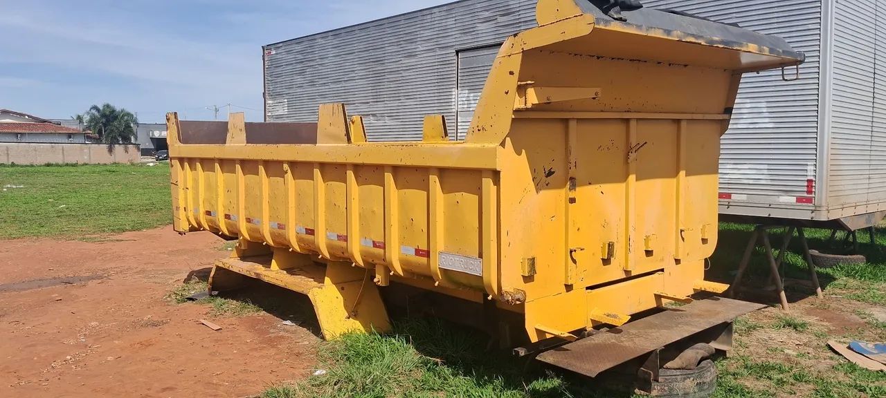 Cacamba Rosseti 10 mtrs com leque, porteira e e completa. - Foto 2