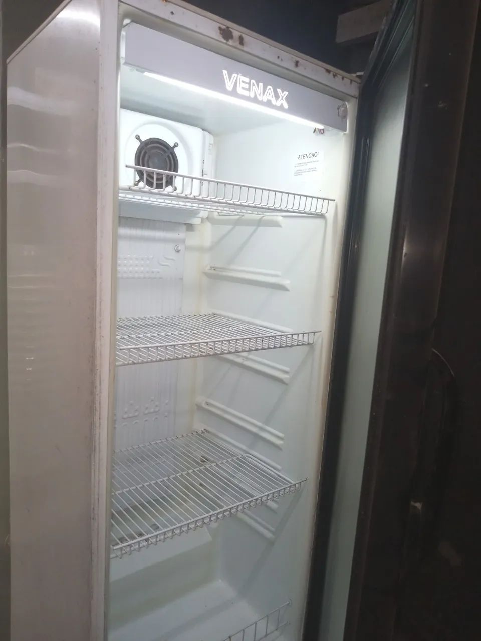 Geladeira expositora Venax 300 litros - Geladeiras e Freezers