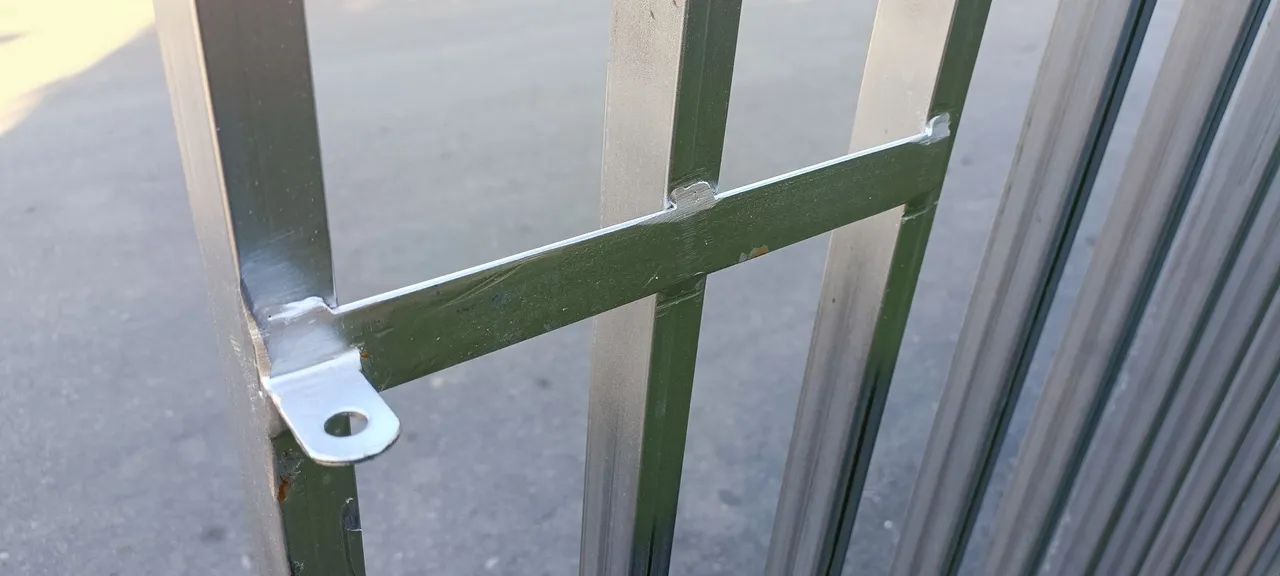 Portão novo 3x2 simples e básico 850 reais! - Foto 4