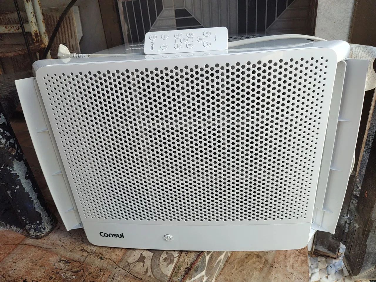 Ar condicionado Consul 10 mil BTUs semi.novo 590,00 - Foto 6