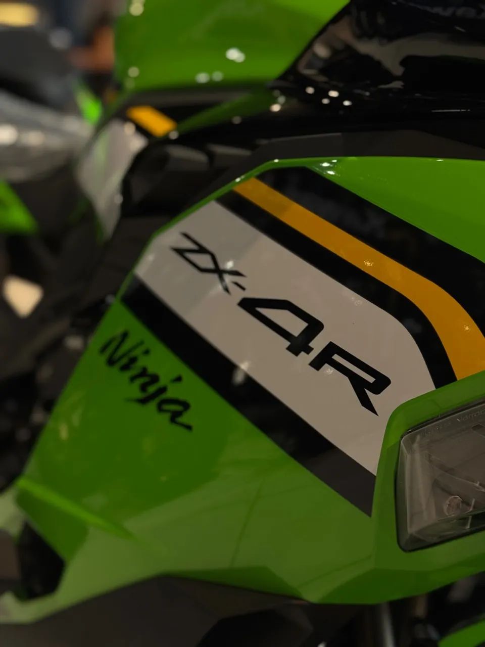 Kawasaki Zx-4r 2025 - 1410369637 | OLX