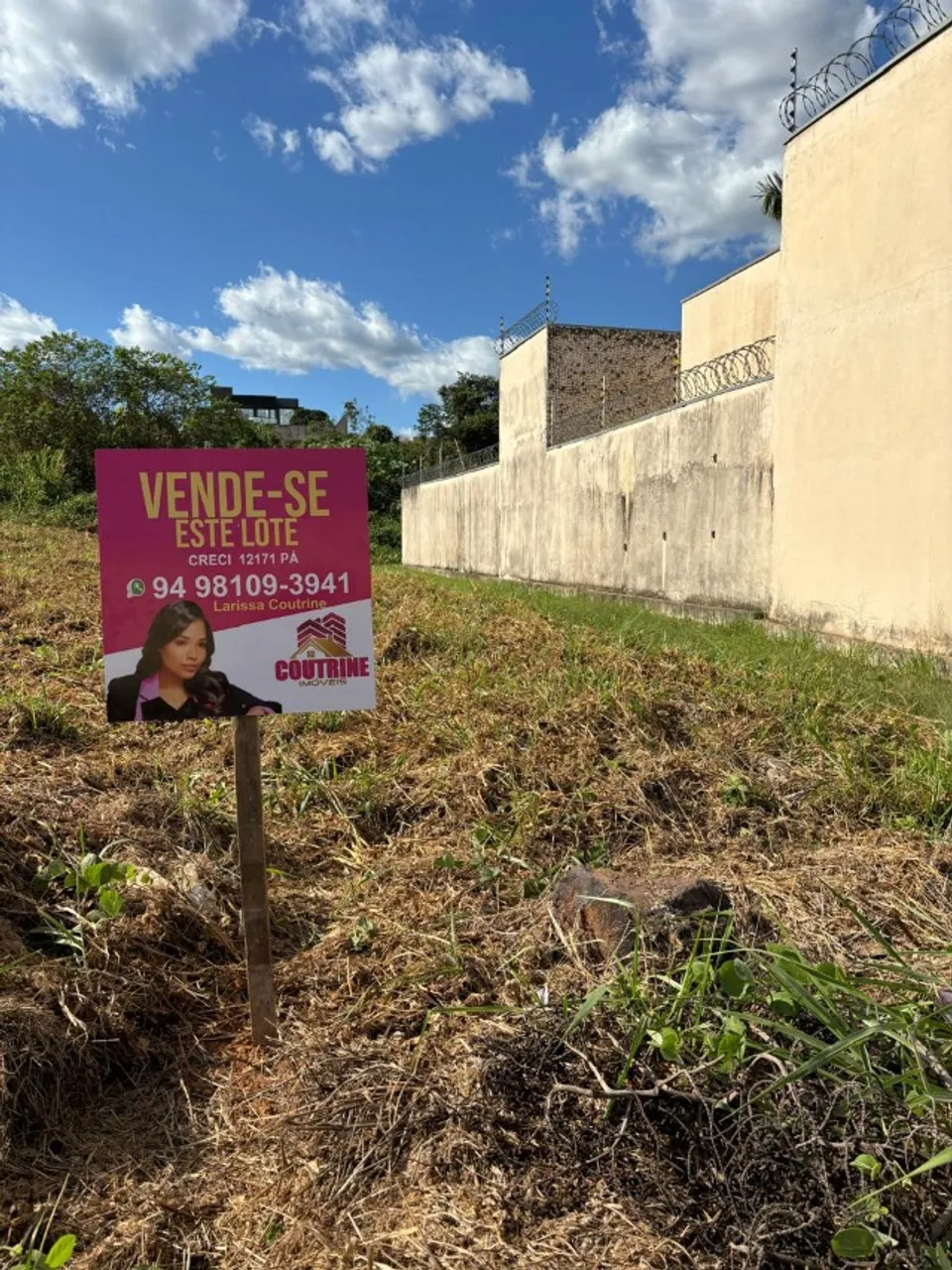 Vende-se lote no bairro Jardim Canadá
