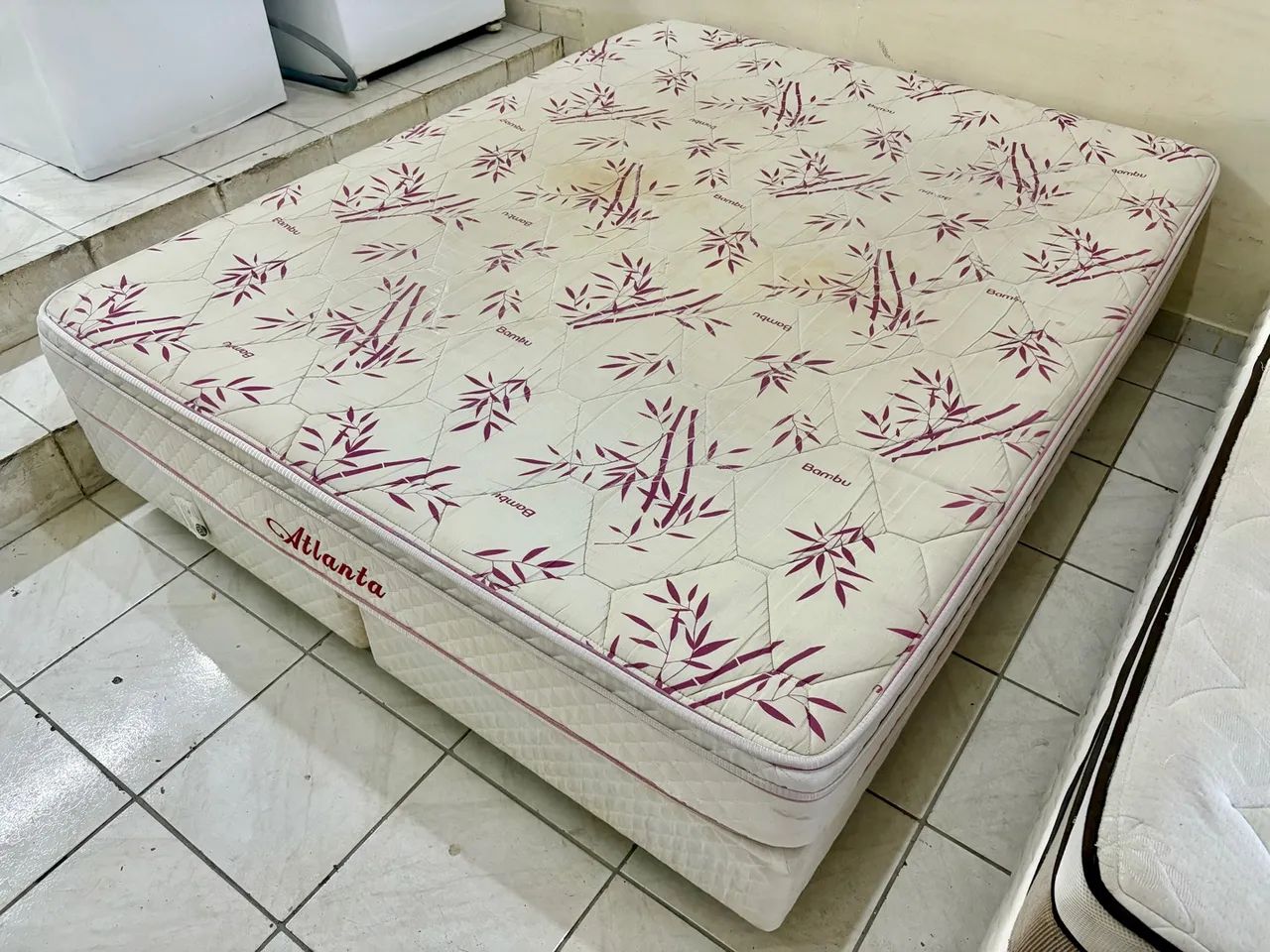 Cama Box de casal Queen , cama Queen  - Foto 3