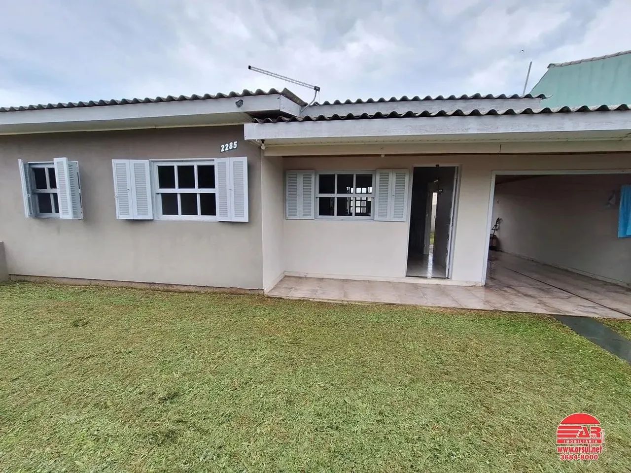 Casa com anexo, localização de moradores - Foto 2