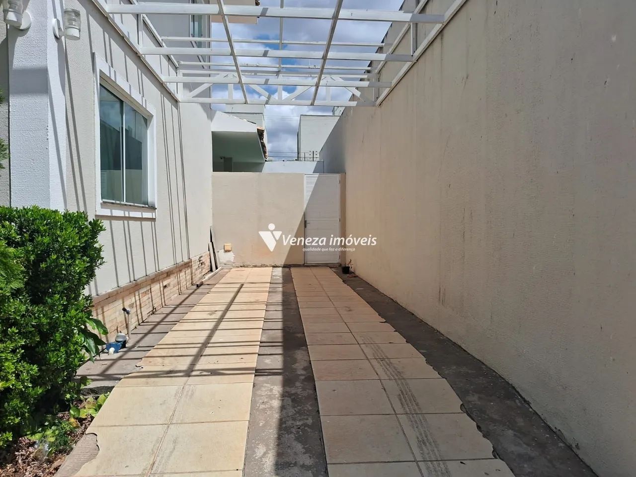 Casa de Condomínio para aluguel Glendora Redisence - Foto 2