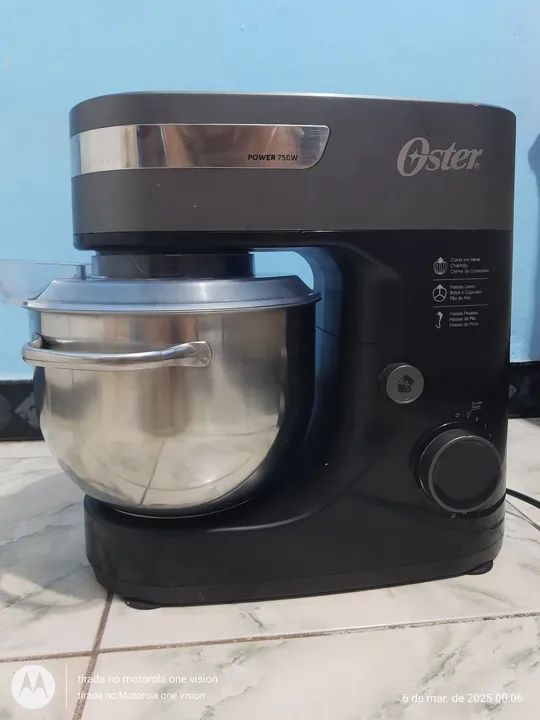 BATEDEIRA PLANETÁRIA OSTER 750W profissional  - Foto 4