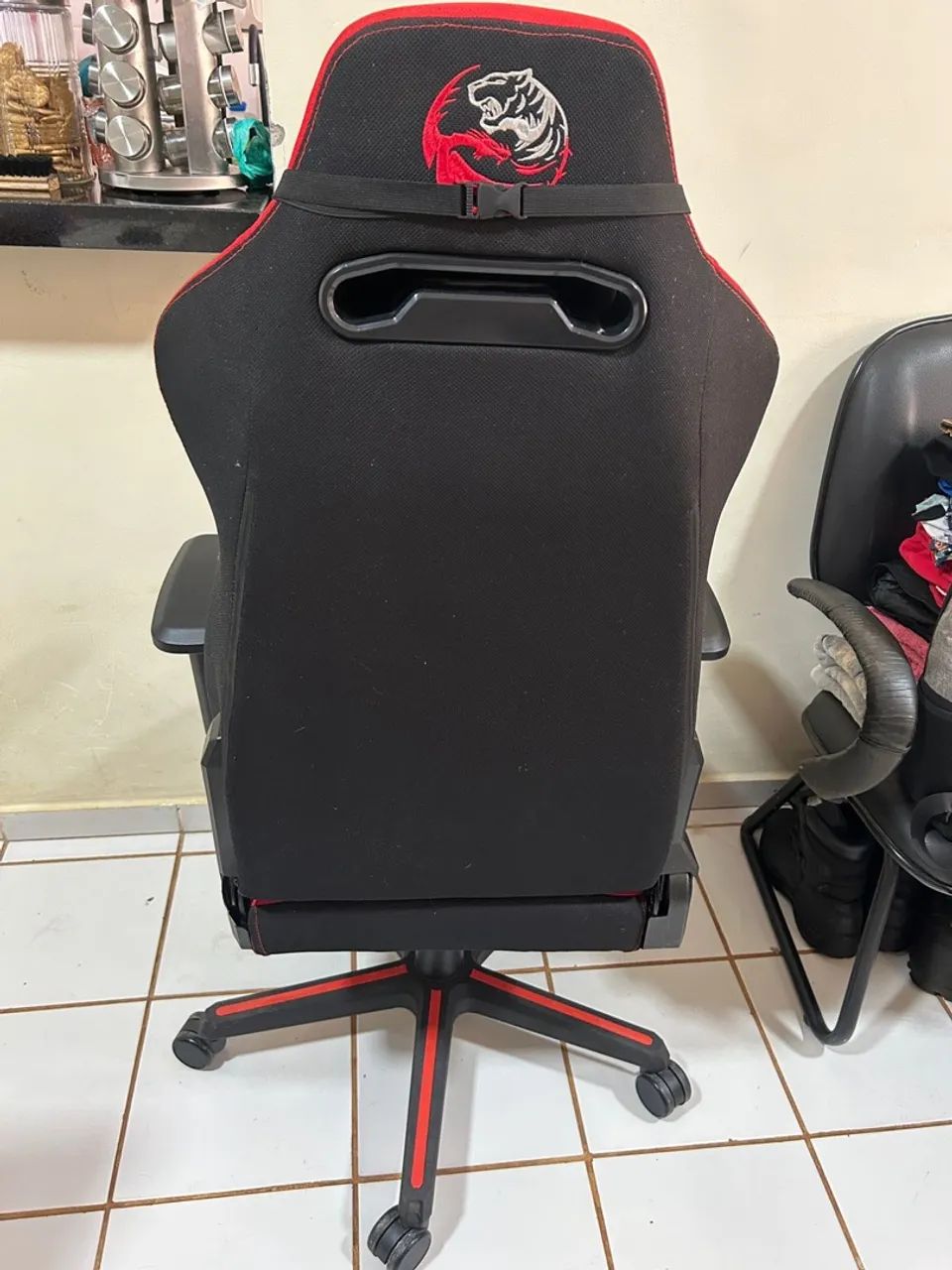 Cadeira PcYes ótima para setup gamer  - Foto 4