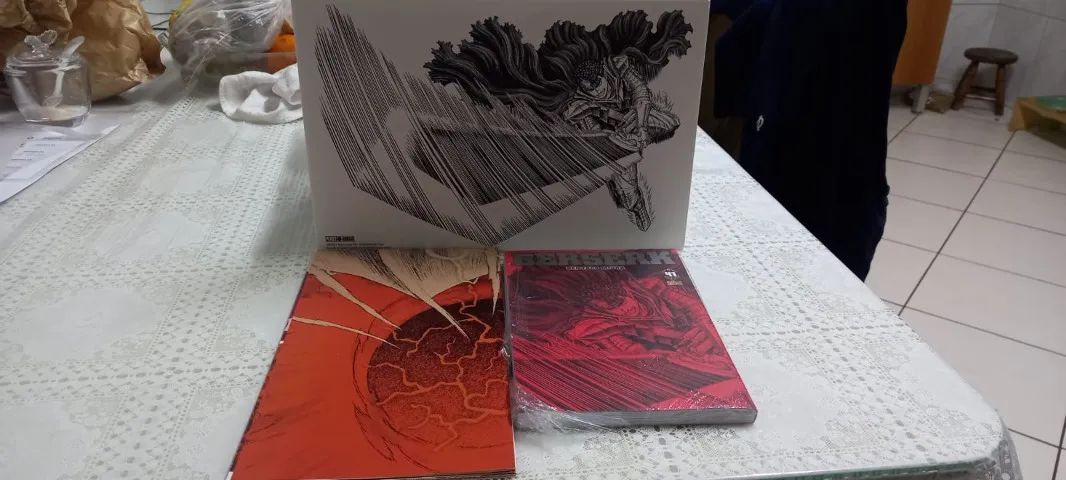 Berserk Vol. 1 ao 25 e Ed. especial 41 + Pôster e Quadro - Foto 5