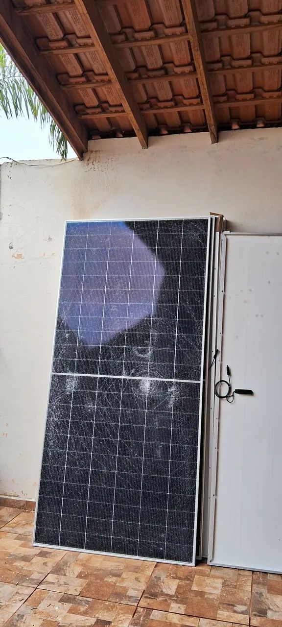 550W Solar Panel PROMOTION — New, Cracked, Damaged During Transport — 16 99271-38-64 THZ
