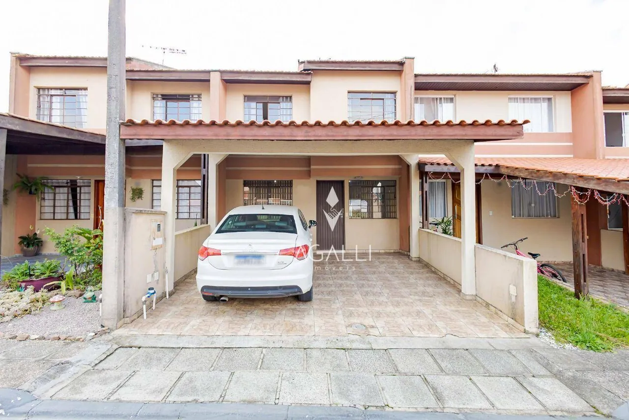 Sobrado com 3 dormitórios à venda, 76 m² por R$ 375.000,00 - Alto Boqueirão - Curitiba/PR
