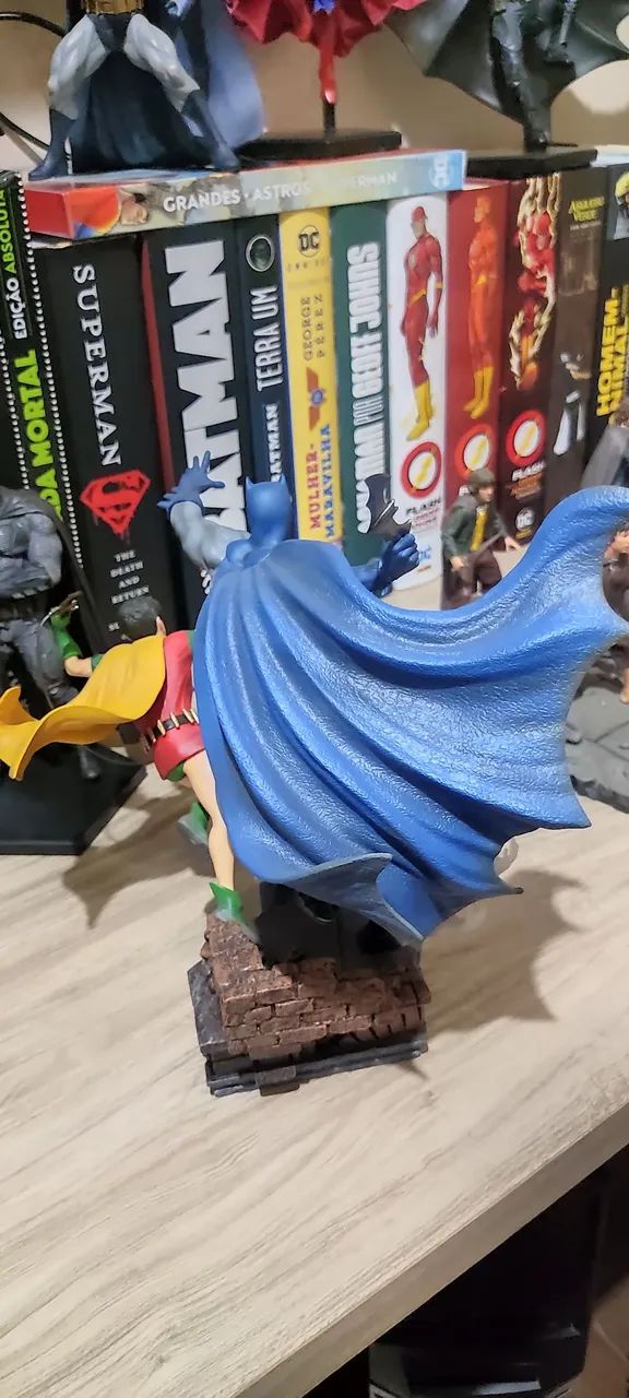 Batman e Robin Deluxe Art Scale 1/10 Série Comics - Iron Studios  - Foto 4