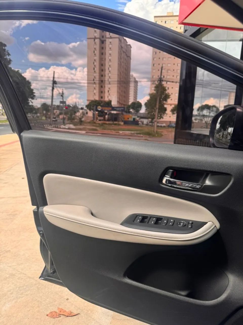 Honda City Sedan Touring 1.5 Flex 16V 4P Aut. 2023 - Foto 3