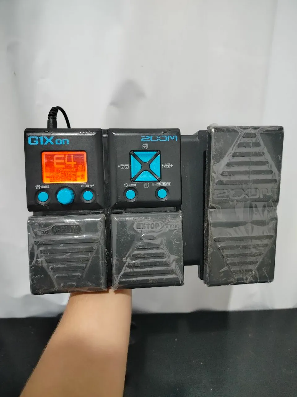 Pedaleira Zoom G1Xon - Guitarra