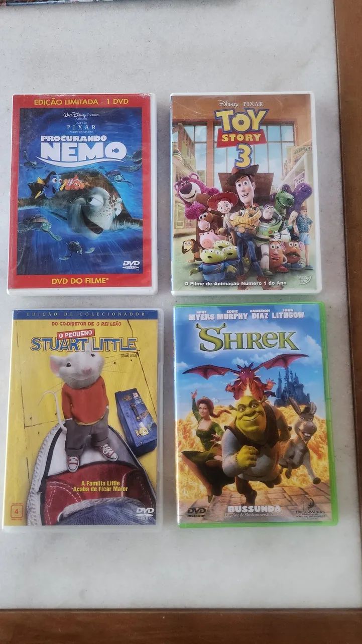 DVDs ( 4) infantis classicos 