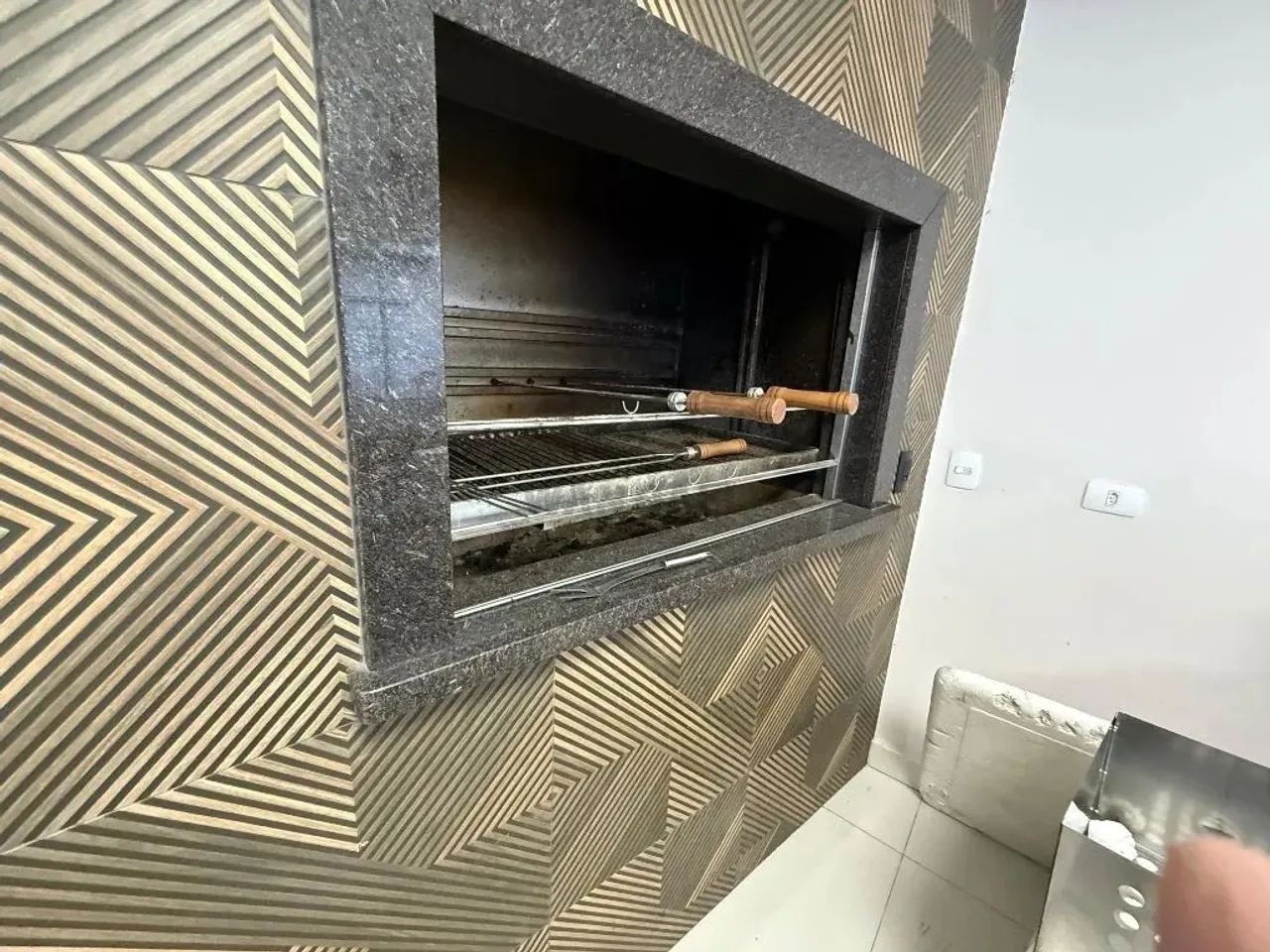 Sala Comercial à Venda em São José dos Pinhais - Foto 3
