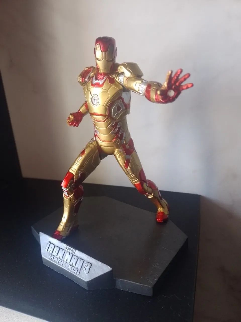 Estatueta Iron man Mark 42