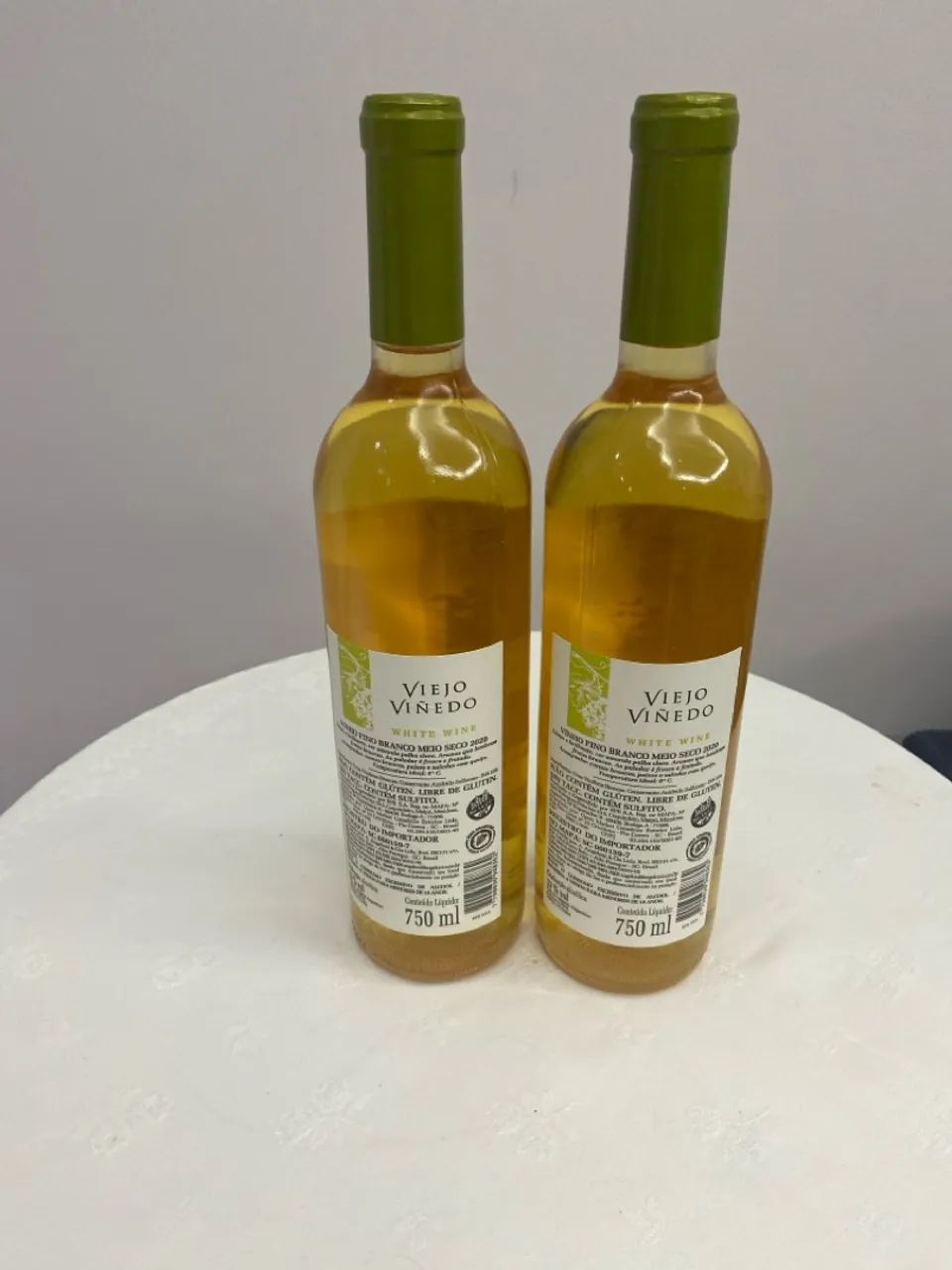 2 Garrafas de Vinho Branco Viejo Vinedo 2020 - 750ml - Foto 2
